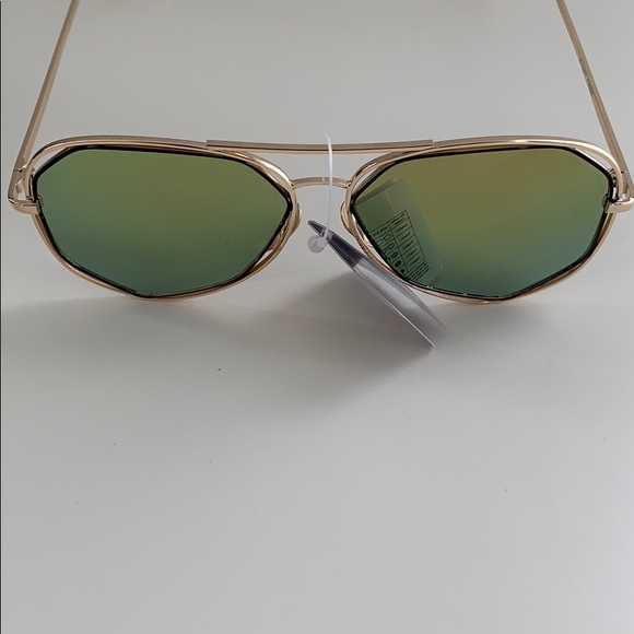 SUNGLASSES - Picture 7 of 8